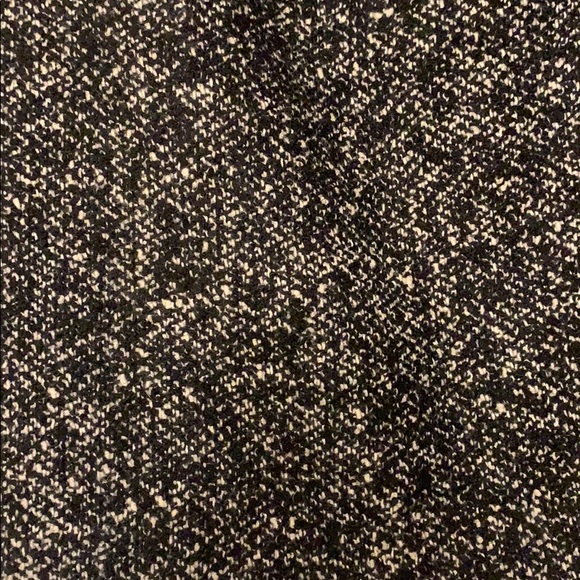 Black and white wool skirt - Picture 2 of 4